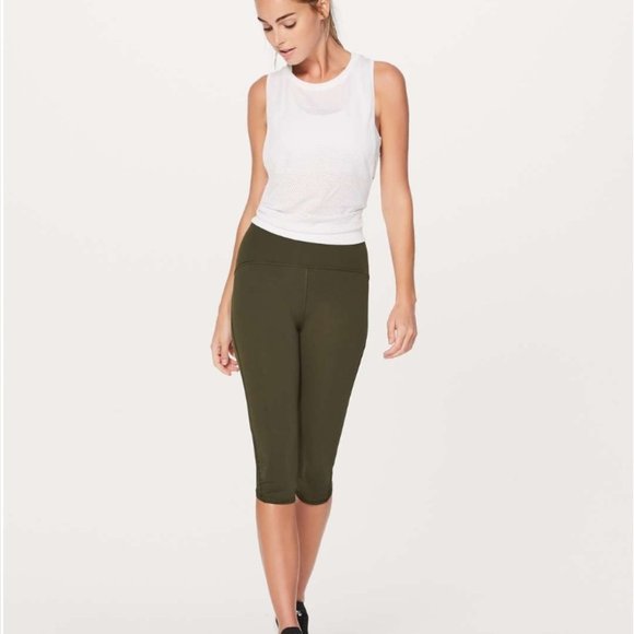 Lululemon Train Times Women's Crop Pants 17" Olive - Size 4 - Picture 1 of 6